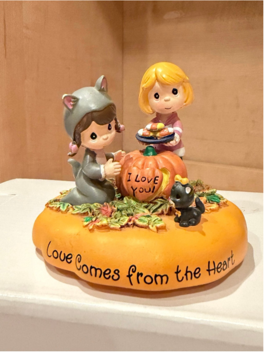 Precious Moments “Love comes from the heart” Halloween Trick-or-Treat Collection